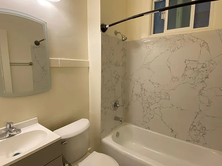 1224 Taylor St #2 — Photo 9