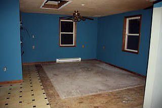 3rd image of 1020 S Mill Creek Dr