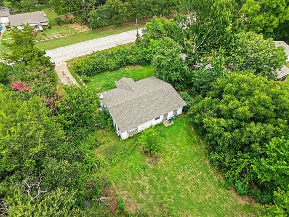 2nd image of 2503 Kleberg Rd