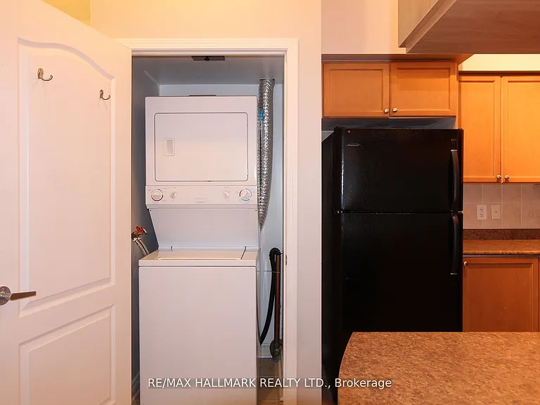 320 City Centre Dr #317 — Photo 24