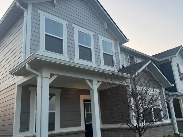 17307 Gibson Dr, Westfield, IN 46074