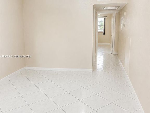 4th image of 2050 Newcastle Dr #2050-C