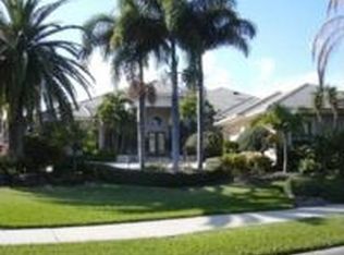 205 Lansing Island Dr, Indian Harbour Beach, FL 32937