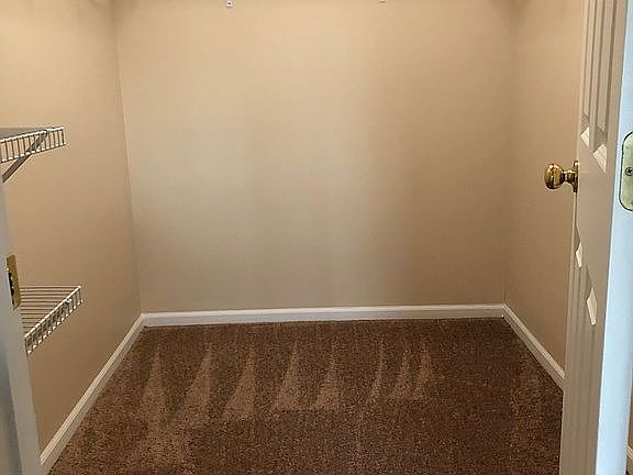 4th image of 4930 Ivyvine Blvd