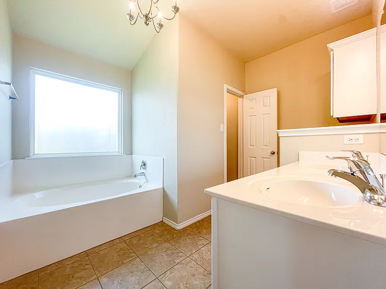 6617 Cascade Dr — Photo 13