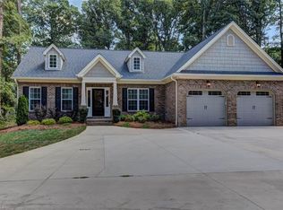 1235 N Peace Haven Rd, Winston Salem, NC 27104