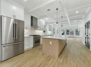 774 E 4th St #2, South Boston, MA 02127