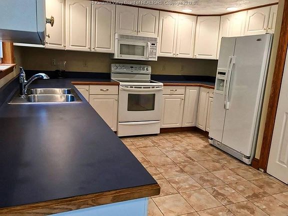 5th image of 313 Woodbridge Dr