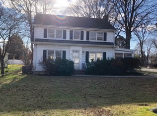 9 Sherwood St, Norwalk, CT 06851