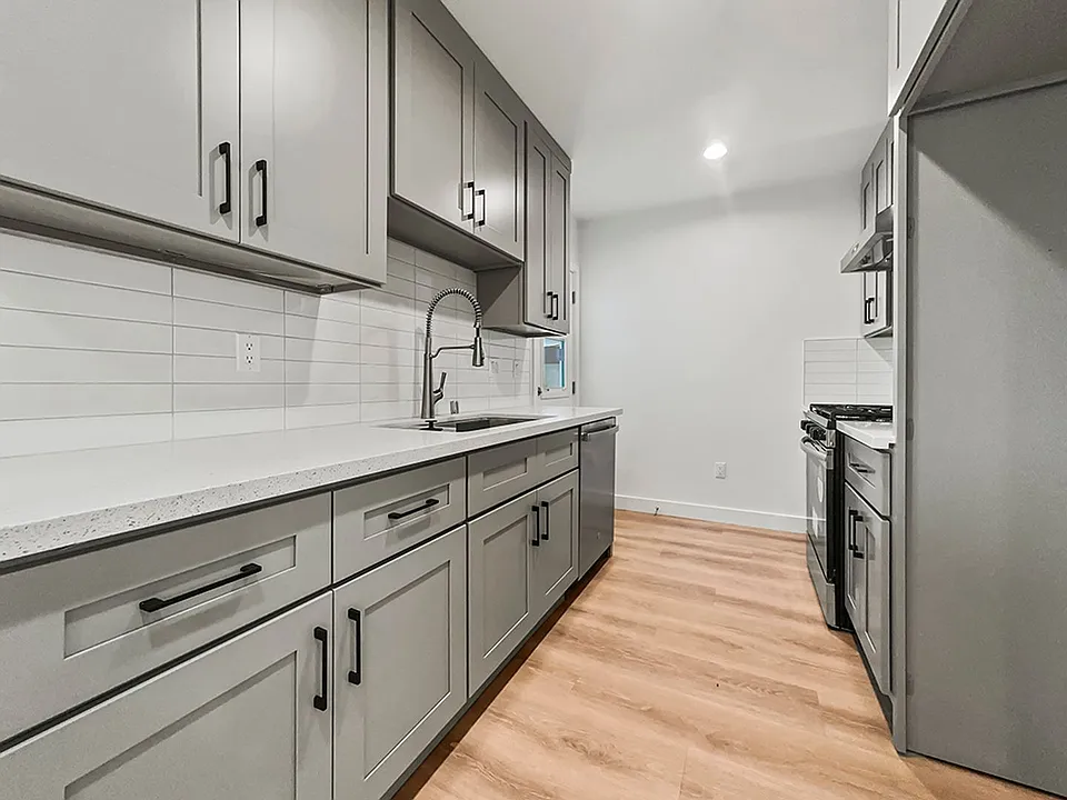 12301 Flint Pl