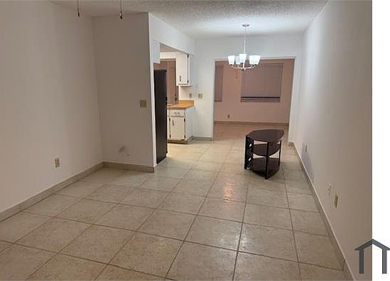 3rd image of 12488 Guilford Way