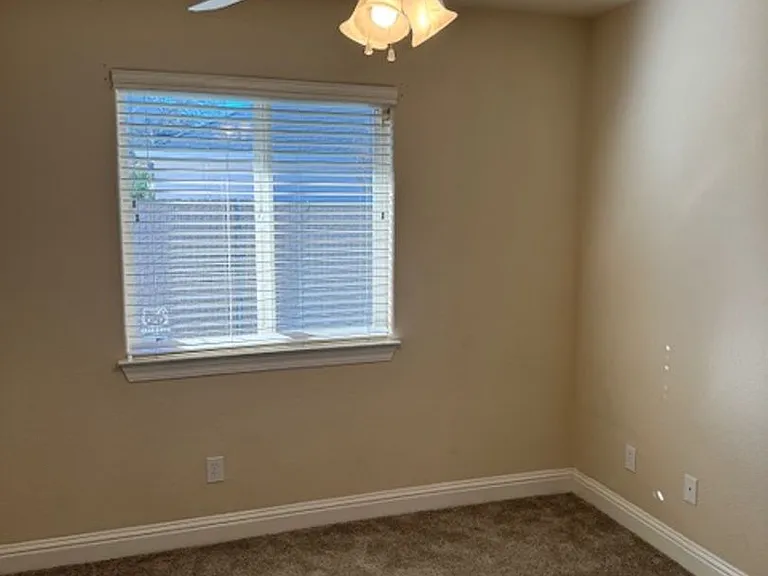 3988 Merrywood Dr — Photo 15