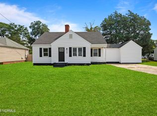 310 Johnson Blvd, Jacksonville, NC 28540