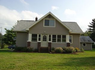 3604 Johnson Rd, Barberton, OH 44203