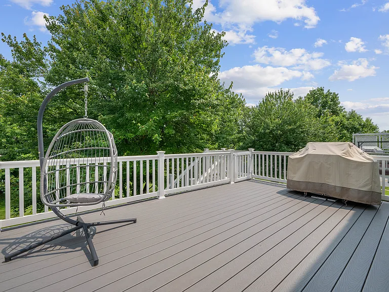 10745 Hillingdon Rd — Photo 8