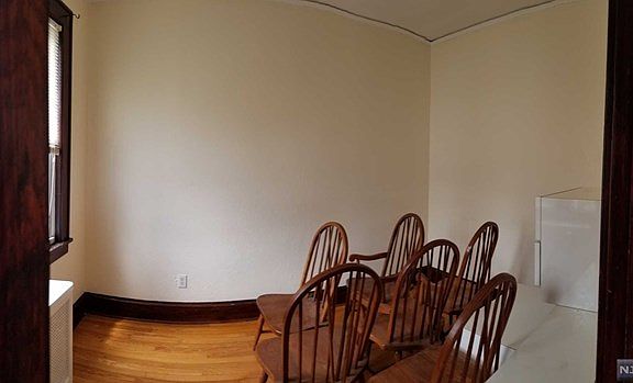 4th image of 5-15 Prospect St #4
