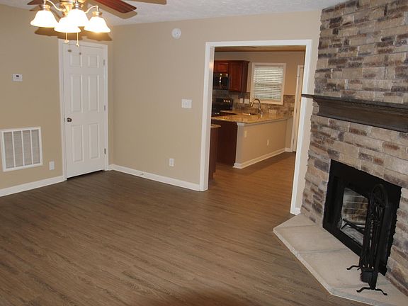 5th image of 2257 Prescott Ln
