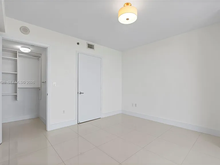 50 Biscayne Blvd #2604 — Photo 37
