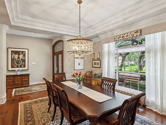 5th image of 11822 Elmscourt