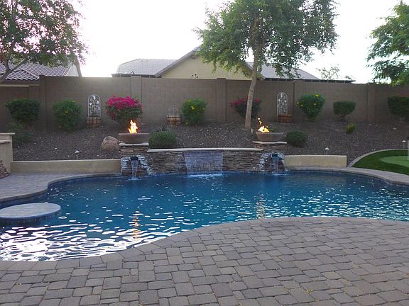 4th image of 3278 N Acacia Way
