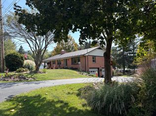445 Rowan Rd, White Sulphur Springs, WV 24986