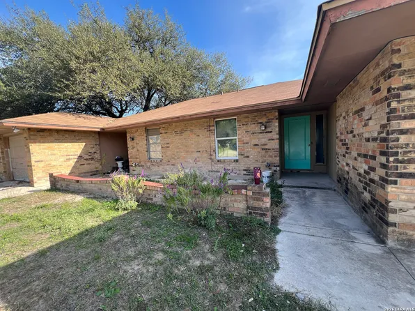 1506 Eichen Rd, New Braunfels, TX 78130