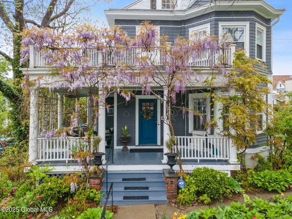 109 S Lake Avenue, Albany, NY 12208