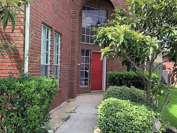4th image of 15315 Carsen Bend Dr