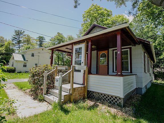 3rd image of 50 Hicks Road