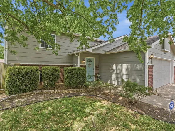 6351 N Grove St, Wichita, KS 67219