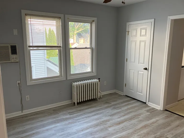 48 Sherman St — Photo 11
