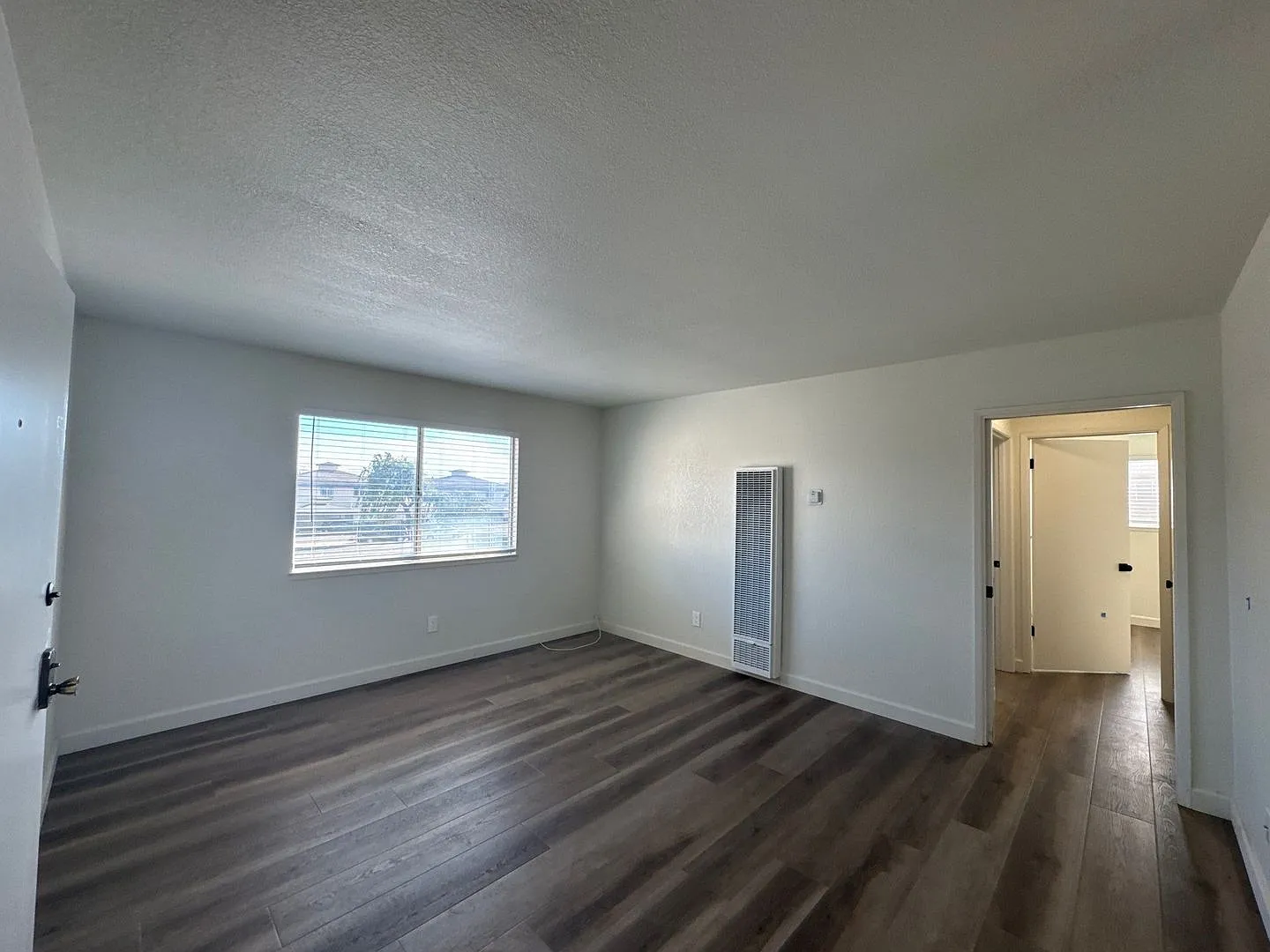 255 East Romie Lane — Photo 3