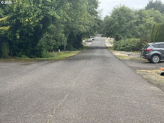 4th image of N 1st Ave