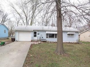 323 W Poplar St, El Dorado Springs, MO 64744
