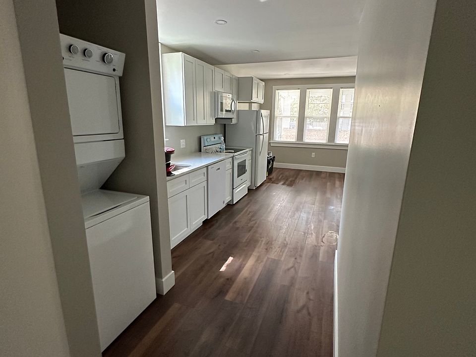 1st image of 26 Pacific Ave APT A