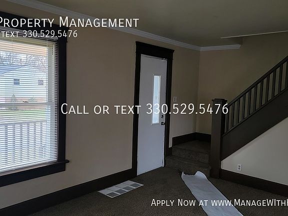 3rd image of 1896 Penthley Ave
