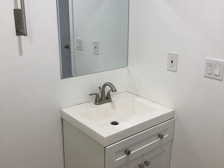 5545 Atlantic Ave #A — Photo 14
