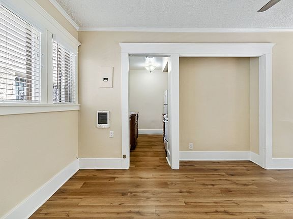5th image of 1460 Gaviota Ave #7