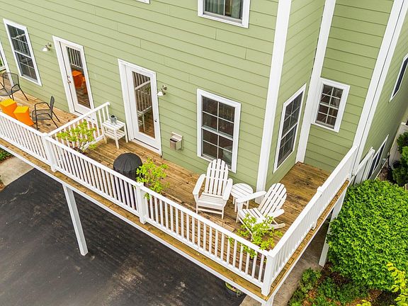 3rd image of 206 Midtown Dr #25