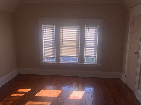 3rd image of 1154 Iranistan Ave