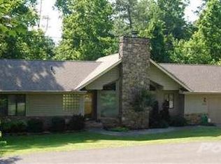 2402 Joshua Ln, Pigeon Forge, TN 37863