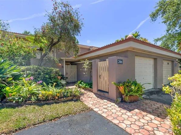 206 Saint Andrews Rd #18-78, Hollywood, FL 33021