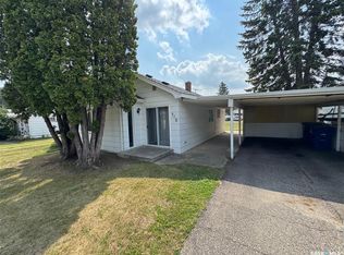 310 Maple Rd E, Nipawin, SK S0E1E0