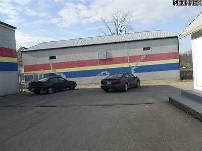 5th image of 2110 South Ave
