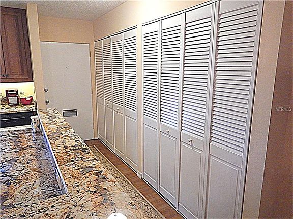 5th image of 2543 Golf Course Dr #520