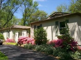 777 E Argonne Dr, Saint Louis, MO 63122