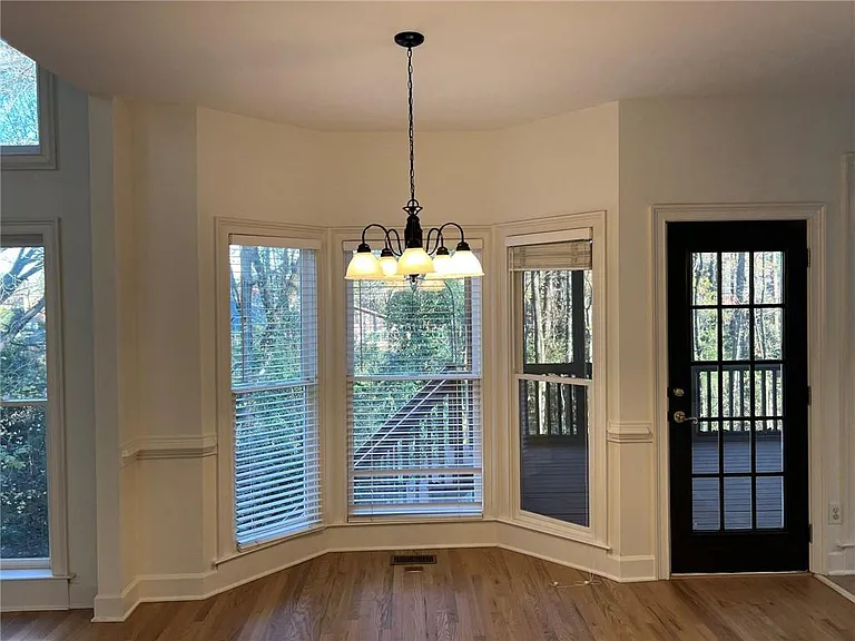4782 Ellington Ct — Photo 11