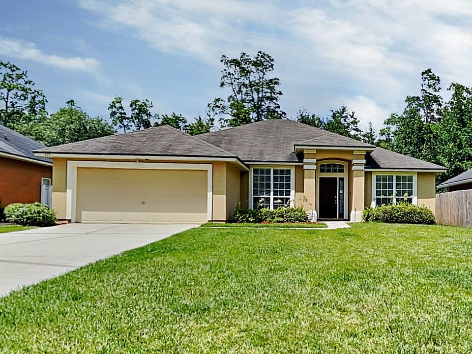 1st image of 479 Apple Creek Dr