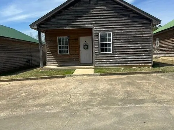 42 Winchester Rd, Starkville, MS 39759
