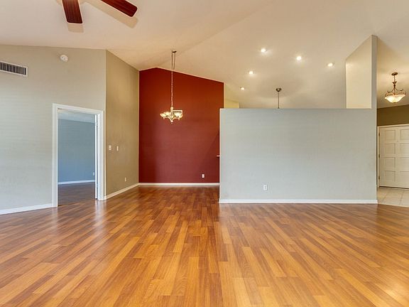 5th image of 3854 W Laredo St